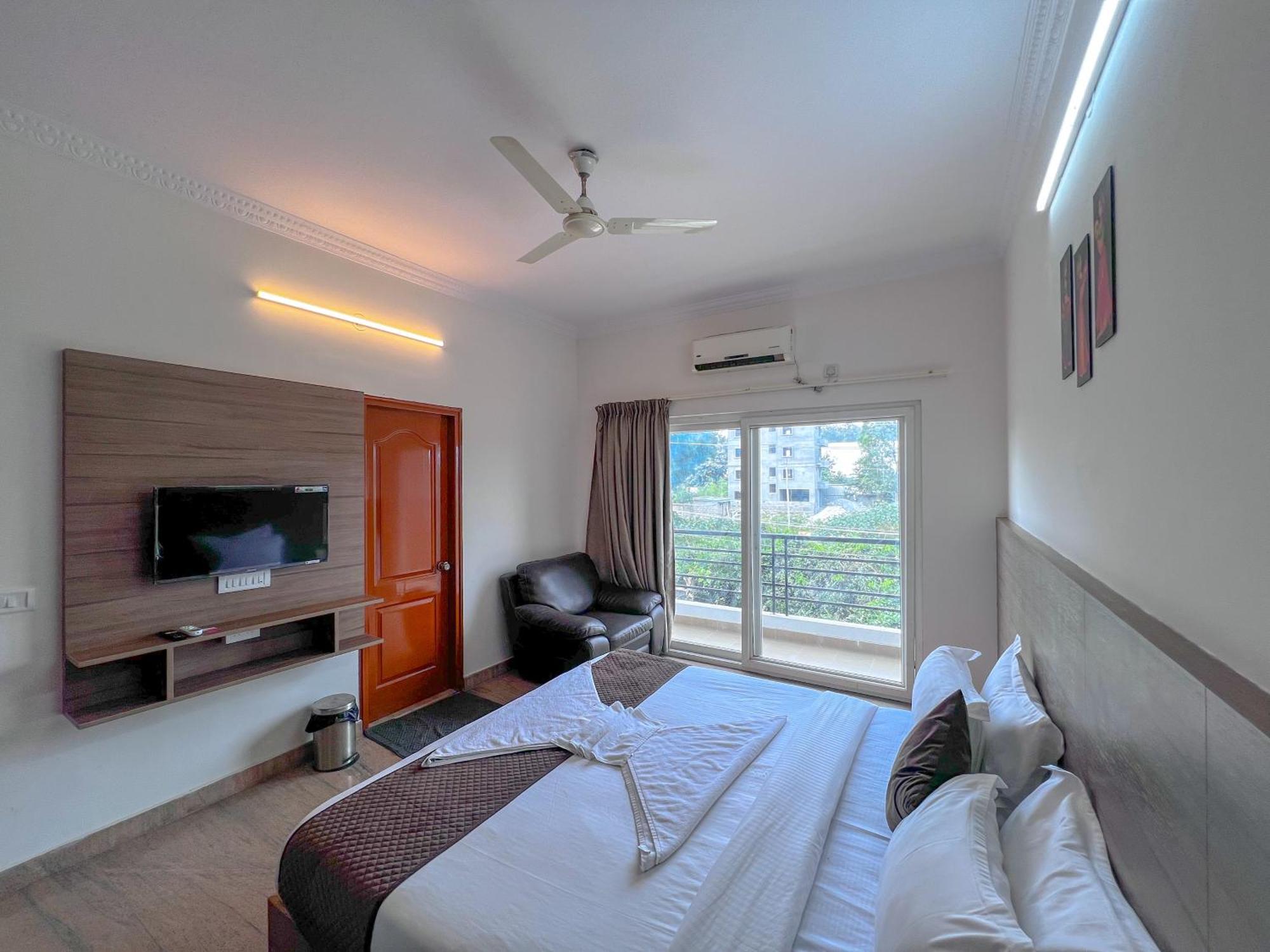Hotel Elite By Agira Hotels-Free Airport Pickup Or Drop Yelahanka Exterior foto